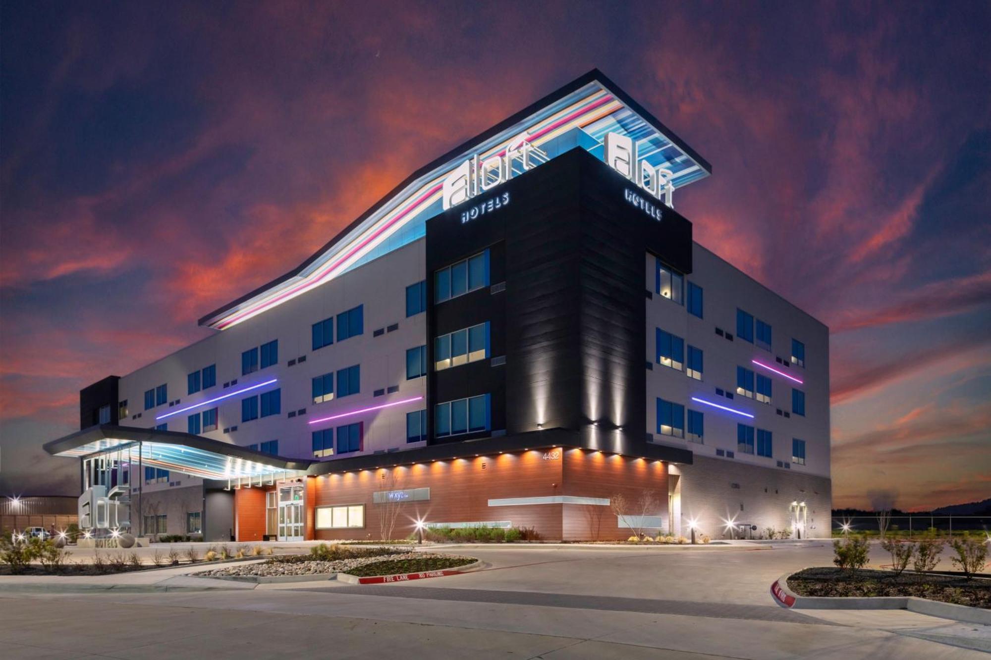 Aloft Dallas Arlington South Екстер'єр фото